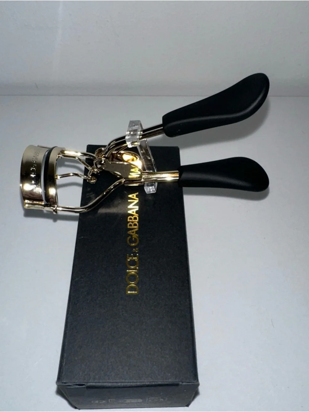Dolce&Gabbana eyelash curler new make up tool.